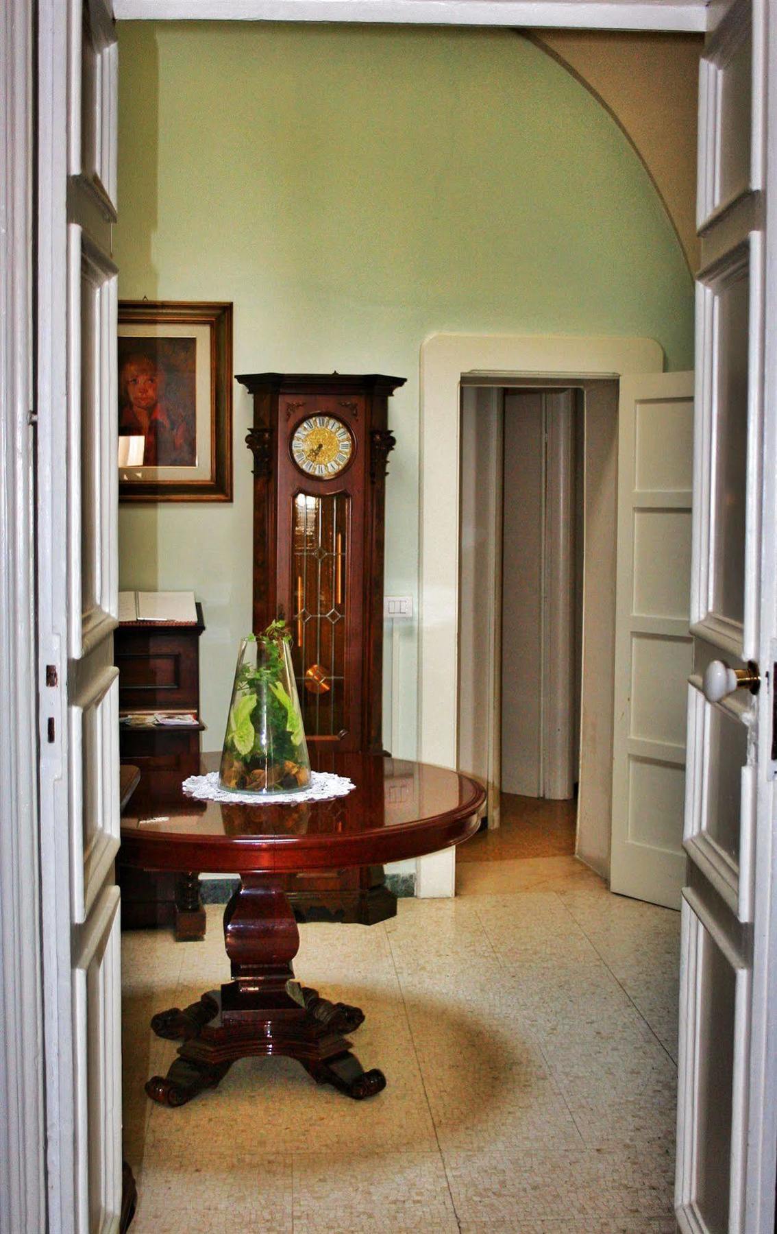 Palazzo Belli B&B Lecce Bagian luar foto